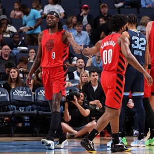 世界杯手机高清观看软件-一场比一场打得差！开拓者榜眼郎的状态怎么能差到这种程度？