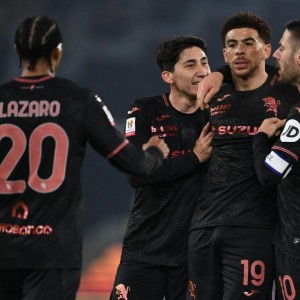 世界杯手机高清观看软件-2-3爆冷！9-0惨案！疯狂一夜，罗马出局，马赛狂胜，曼城掀翻纽卡